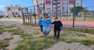 Sağlık ve Temizlik Kulübünün çevrem Bana Emanet Etkinliği